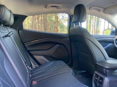 2024 Ford Mustang Mach-E Select