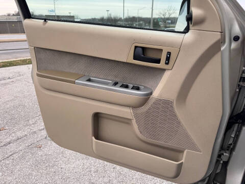 2011 Ford Escape XLT