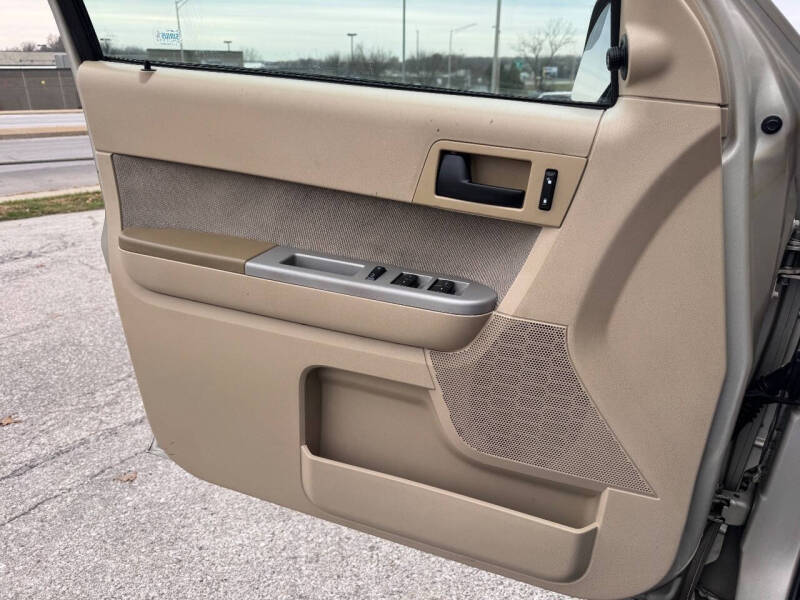 2011 Ford Escape XLT