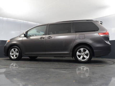 2012 Toyota Sienna