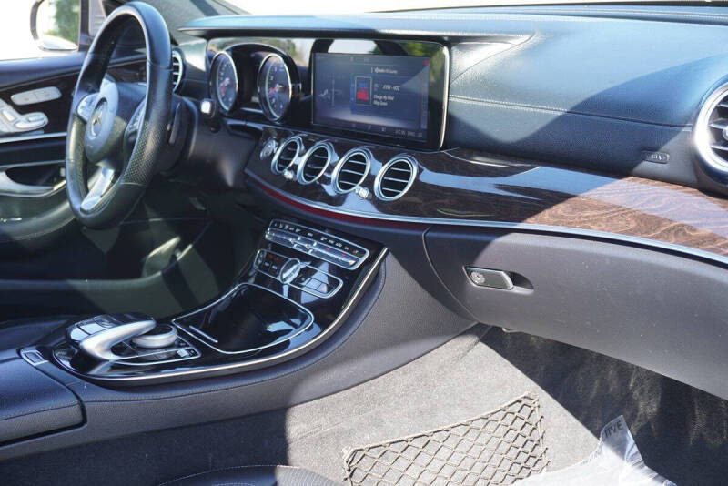 2017 Mercedes-Benz E-Class E 300