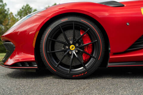 2023 Ferrari 812 Competizione