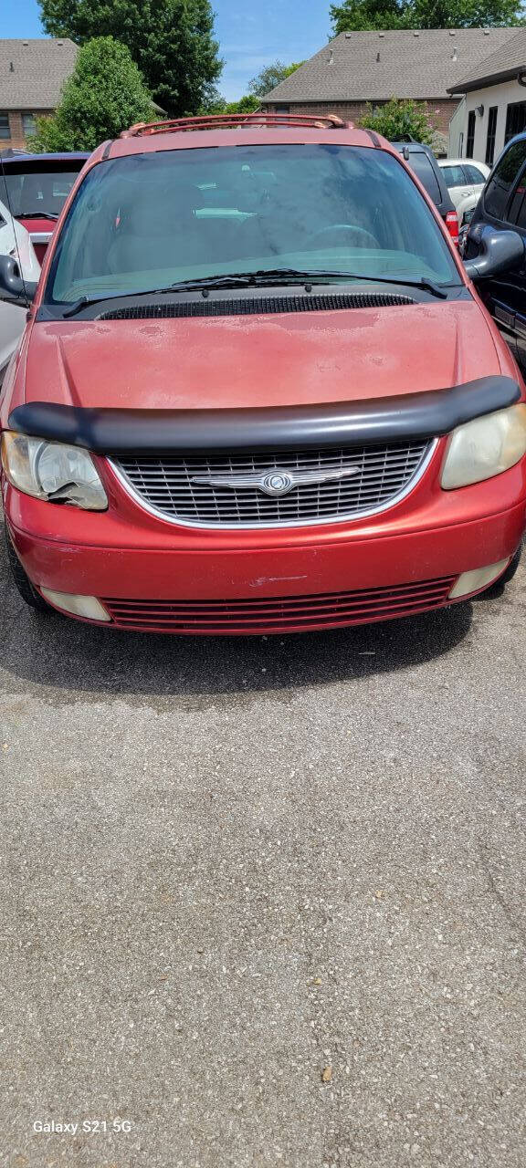 Chrysler Town And Country 2001 Red