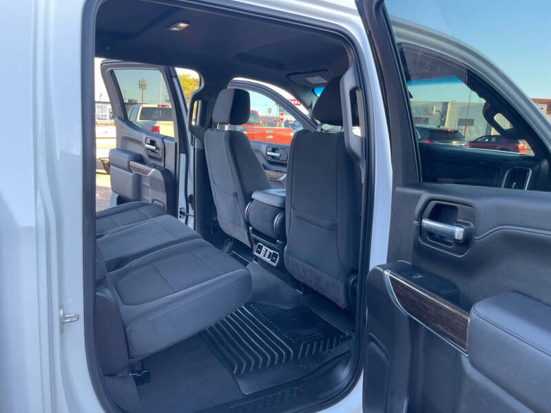 2022 GMC Sierra 1500 Limited SLE photo 17