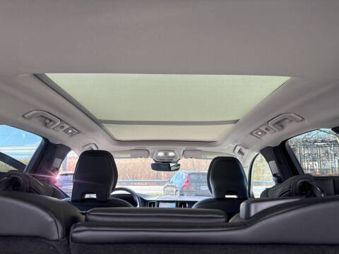 2023 Volvo XC60 B5 Core