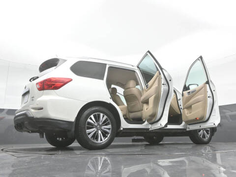 2017 Nissan Pathfinder