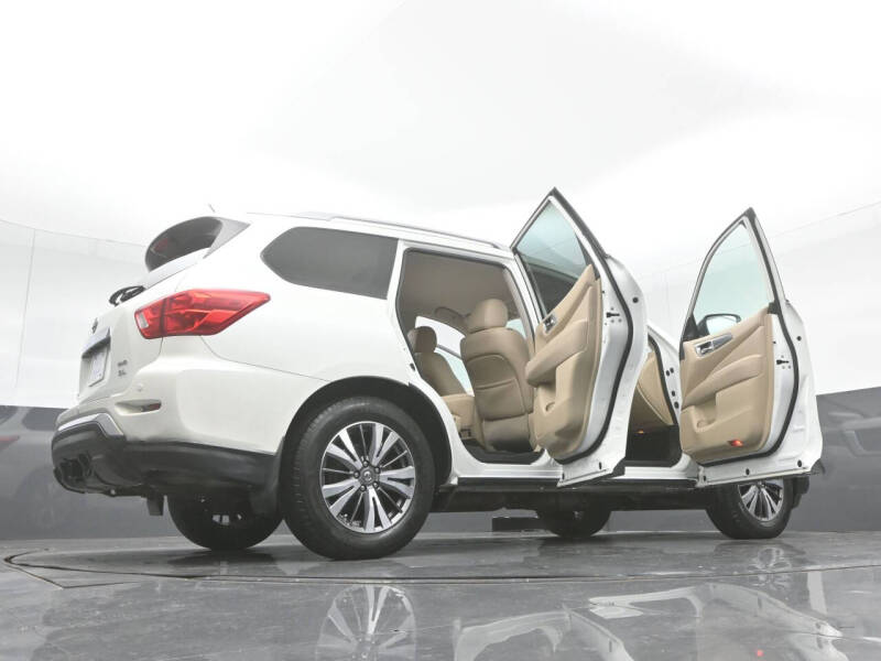 2017 Nissan Pathfinder