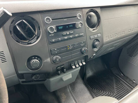 2012 Ford F-350 Super Duty XL