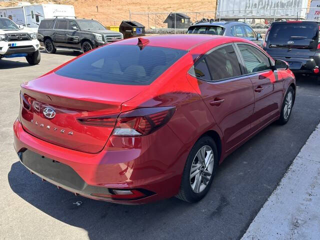2020 Hyundai Elantra