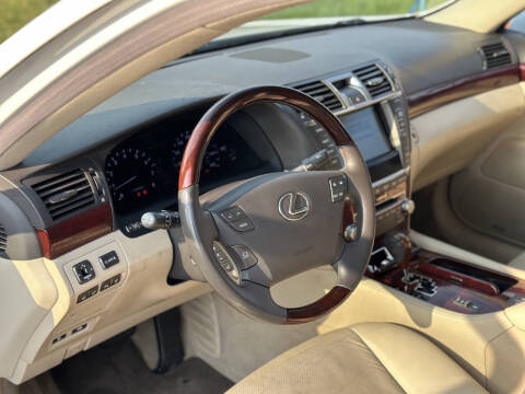 2011 Lexus LS 460
