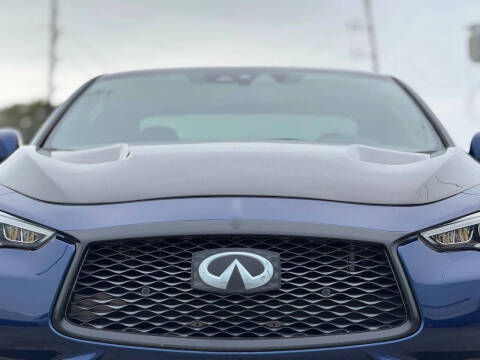 2018 Infiniti Q60 Red Sport 400