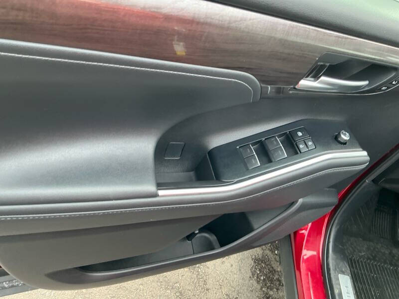 2022 Toyota Highlander Hybrid Limited