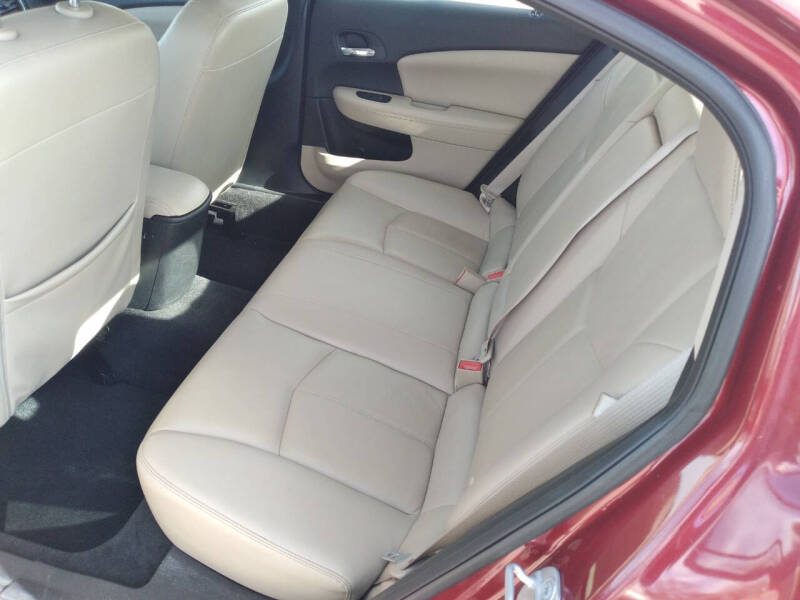 2011 Chrysler 200 Limited