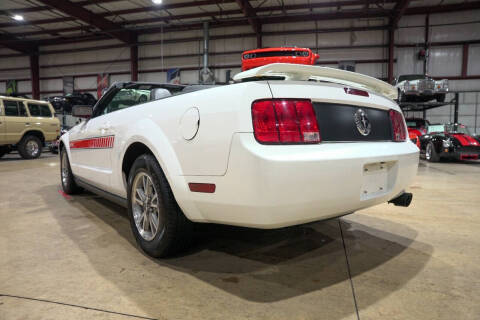2005 Ford Mustang V6 Premium