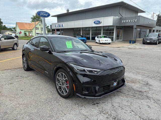 2025 Ford Mustang Mach-E GT