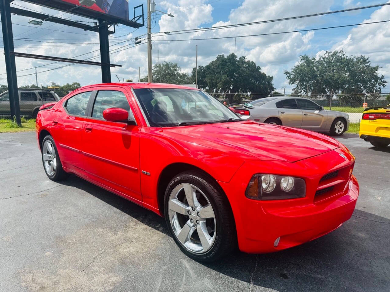 2008 Dodge Charger for sale at NOVA AUTO SALES in Orlando, FL