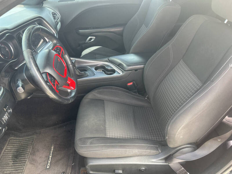 2018 Dodge Challenger SXT