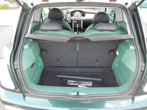 2004 MINI Cooper