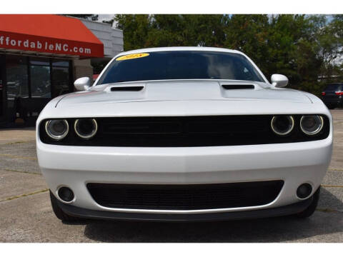 2018 Dodge Challenger SXT