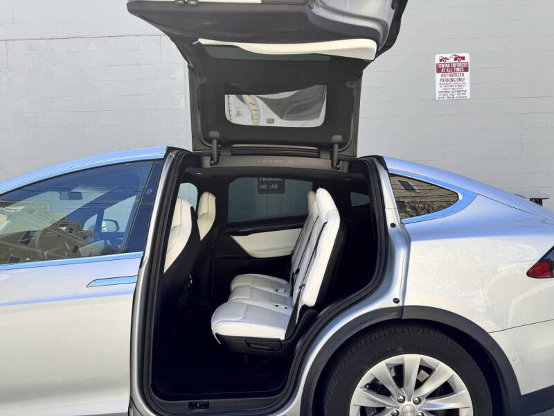 2017 Tesla Model X 100D