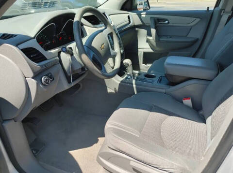 2017 Chevrolet Traverse LS