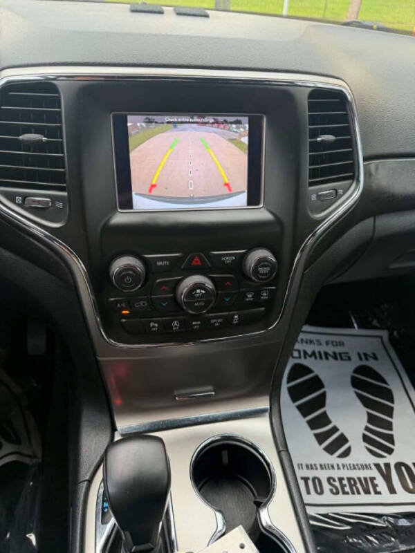 2018 Jeep Grand Cherokee Laredo E