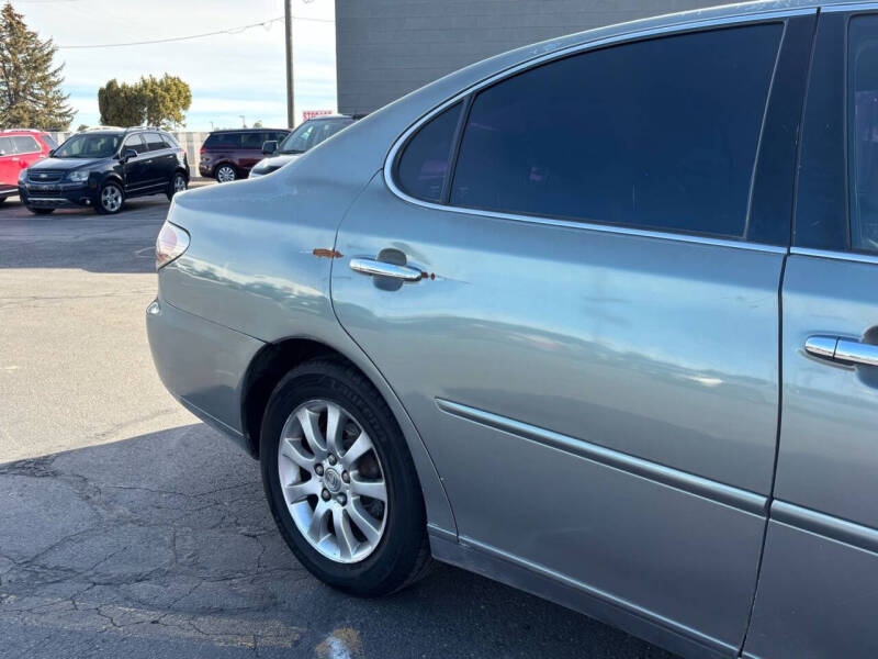 2004 Lexus ES 330