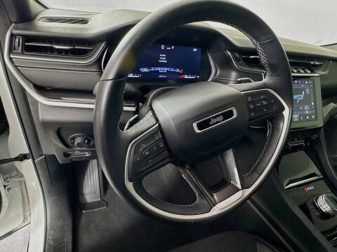 2022 Jeep Grand Cherokee L Altitude