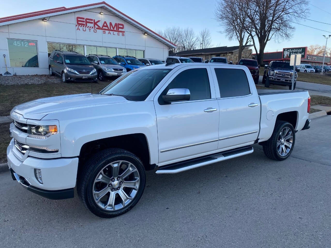 2017 Chevrolet Silverado 1500 LTZ Z71 Crew Cab 4WD