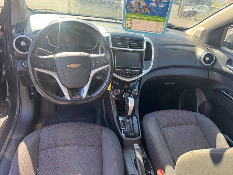 2017 Chevrolet Sonic LT Auto