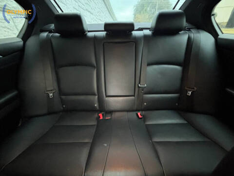 2012 BMW 5 Series 535i