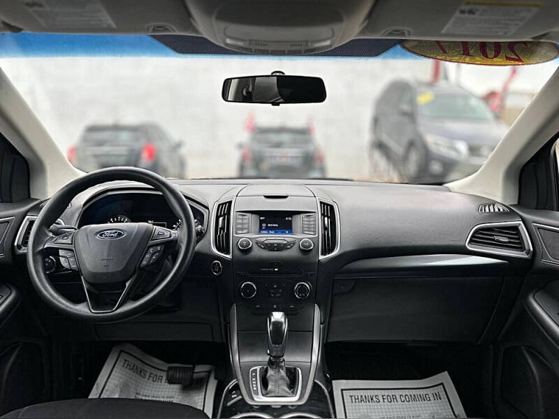 2017 Ford Edge SE