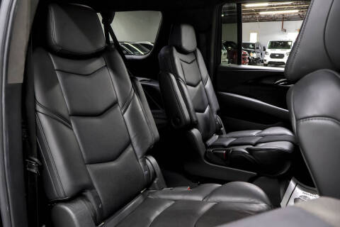 2018 Cadillac Escalade ESV Platinum