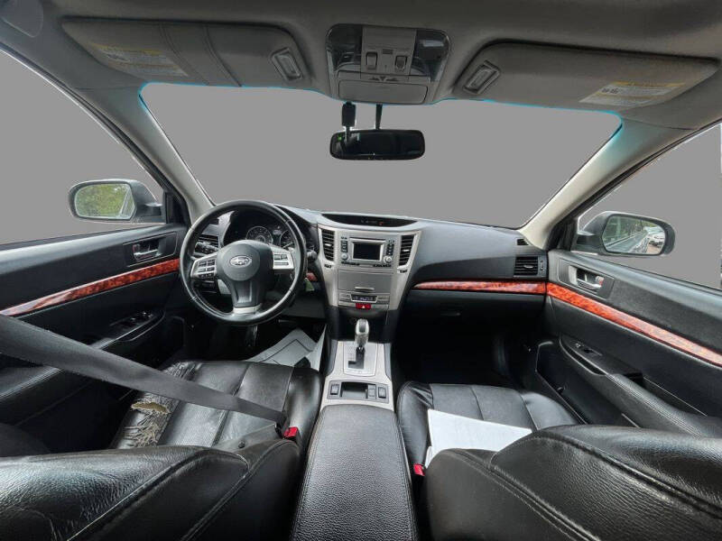 2012 Subaru Outback 2.5i Limited