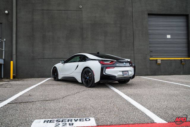 2014 BMW i8