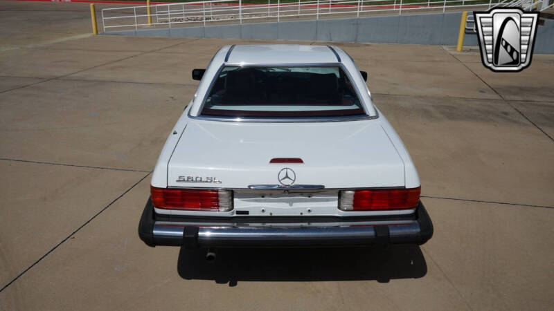 1989 Mercedes-Benz 560-Class 560 SL
