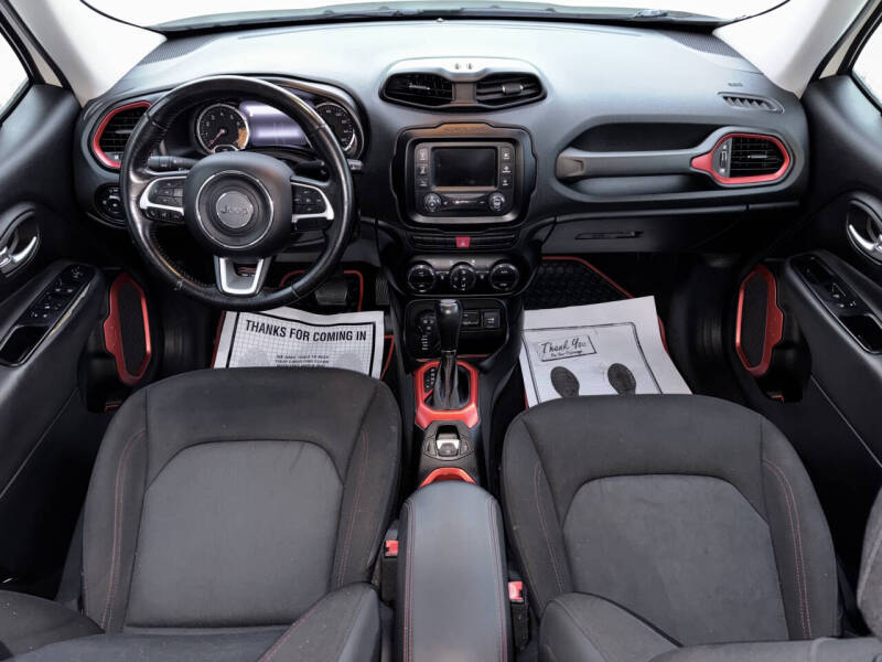 2015 Jeep Renegade Trailhawk