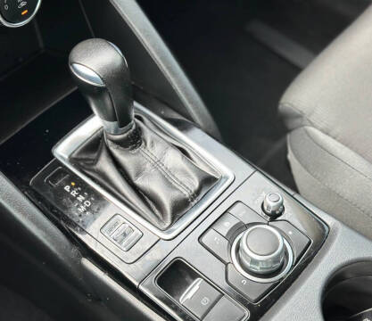 2016 Mazda CX-5 Sport