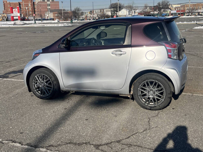 2014 Scion iQ