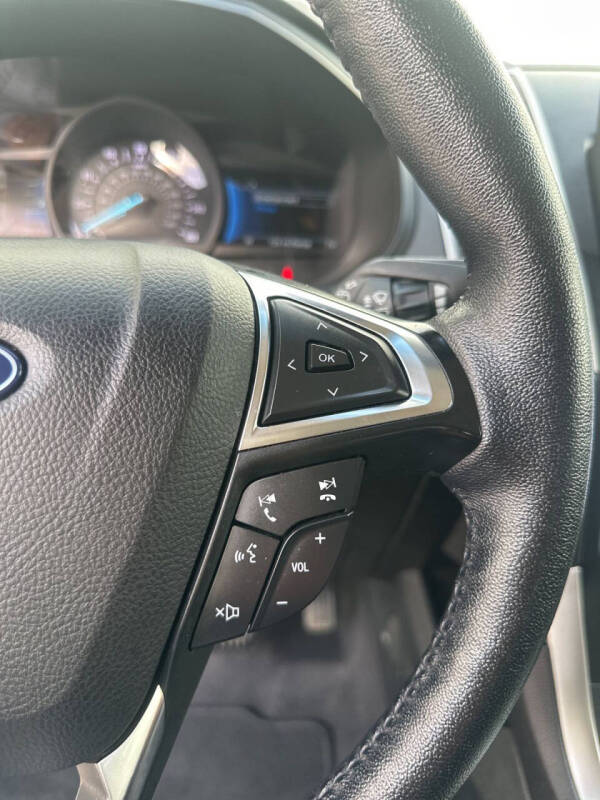 2024 Ford Edge SEL