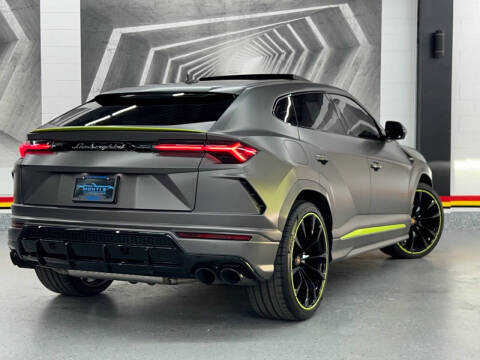 2022 Lamborghini Urus