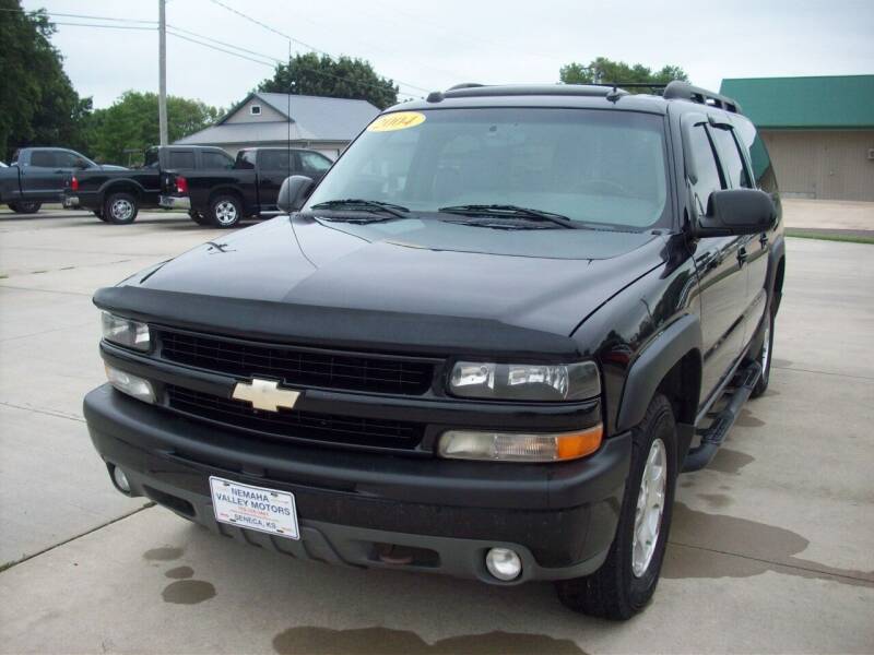 2004 Chevrolet Suburban for sale at Nemaha Valley Motors in Seneca KS