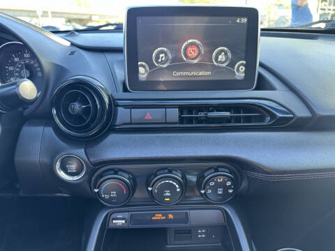2017 Mazda MX-5 Miata RF Club