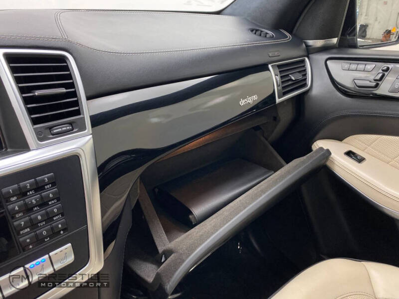 2014 Mercedes-Benz GL-Class GL 550 4MATIC