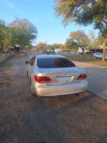 2005 Lexus ES 330