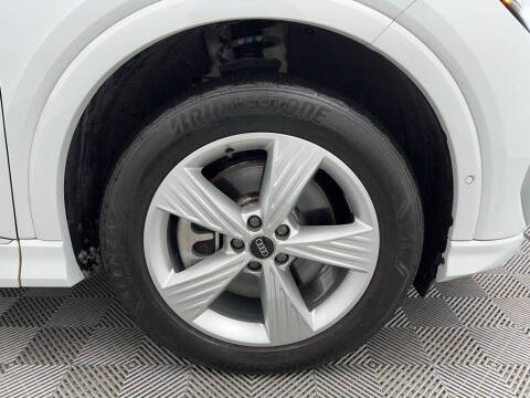 2023 Audi Q4 e-tron quattro Premium Plus 50