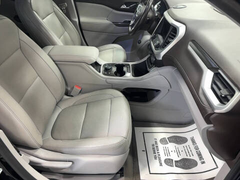 2020 GMC Acadia SLT