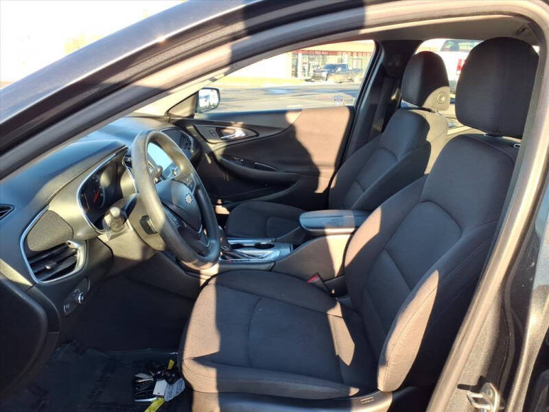 2017 Chevrolet Malibu LT