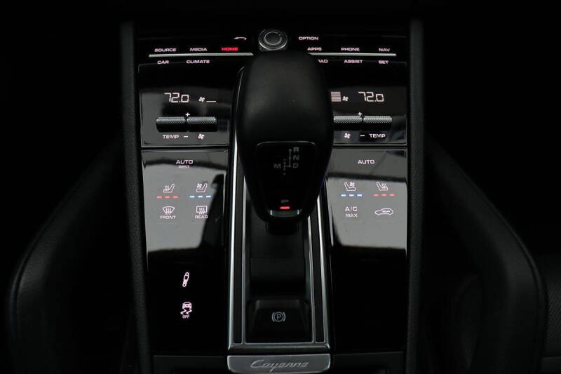 2021 Porsche Cayenne Coupe