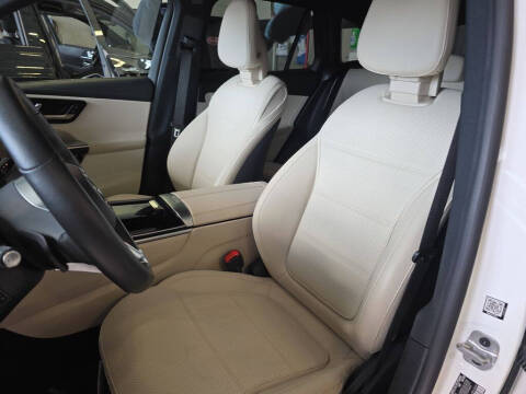 2023 Mercedes-Benz GLC GLC 300